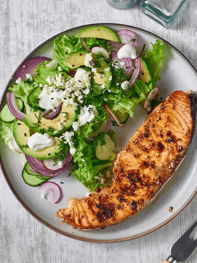Grilled Salmon Citrus Salad Recipe - More With Less Today